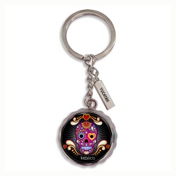 Llavero corcholata de metal calavera, Souvenir de la península de Yucatán, México.